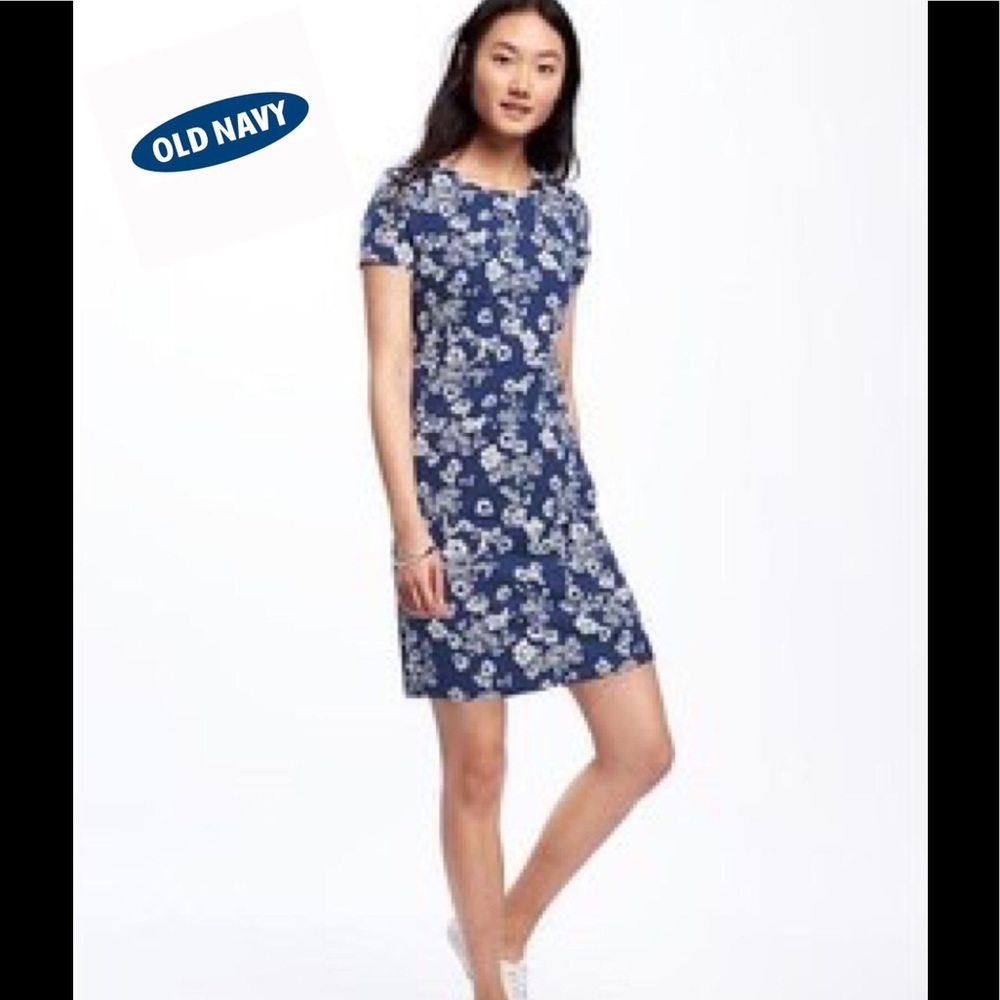 💕3/$15💕 Old Navy Tee Dress