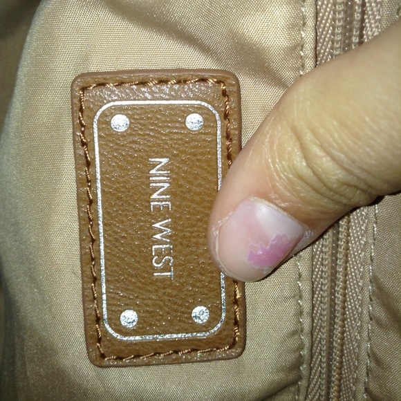 Nine West Grey Purse $20 - Picture 3 of 4