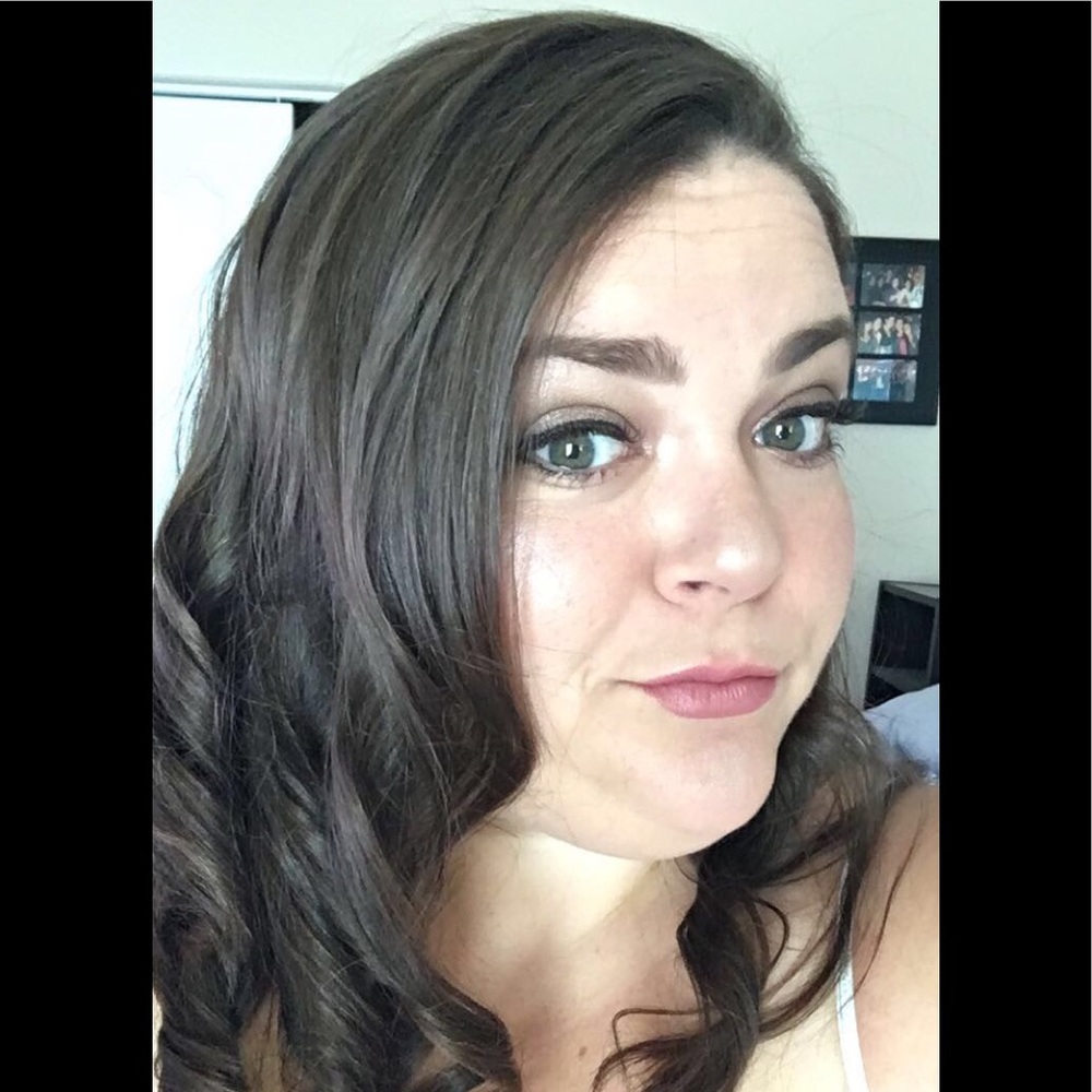 Meet your Posher, Bailey