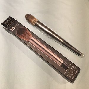 Urban Decay Large Tapered Powder Brush