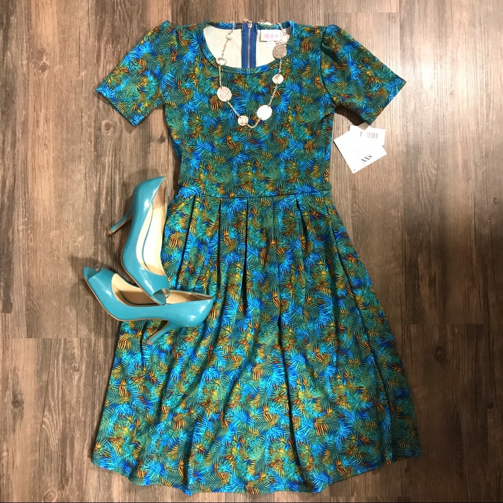 AMELIA DRESS 