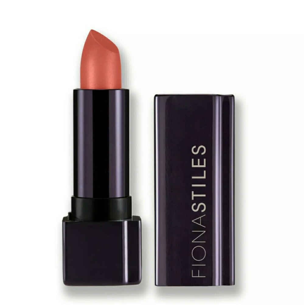 Fiona Stiles Hydro shine essential