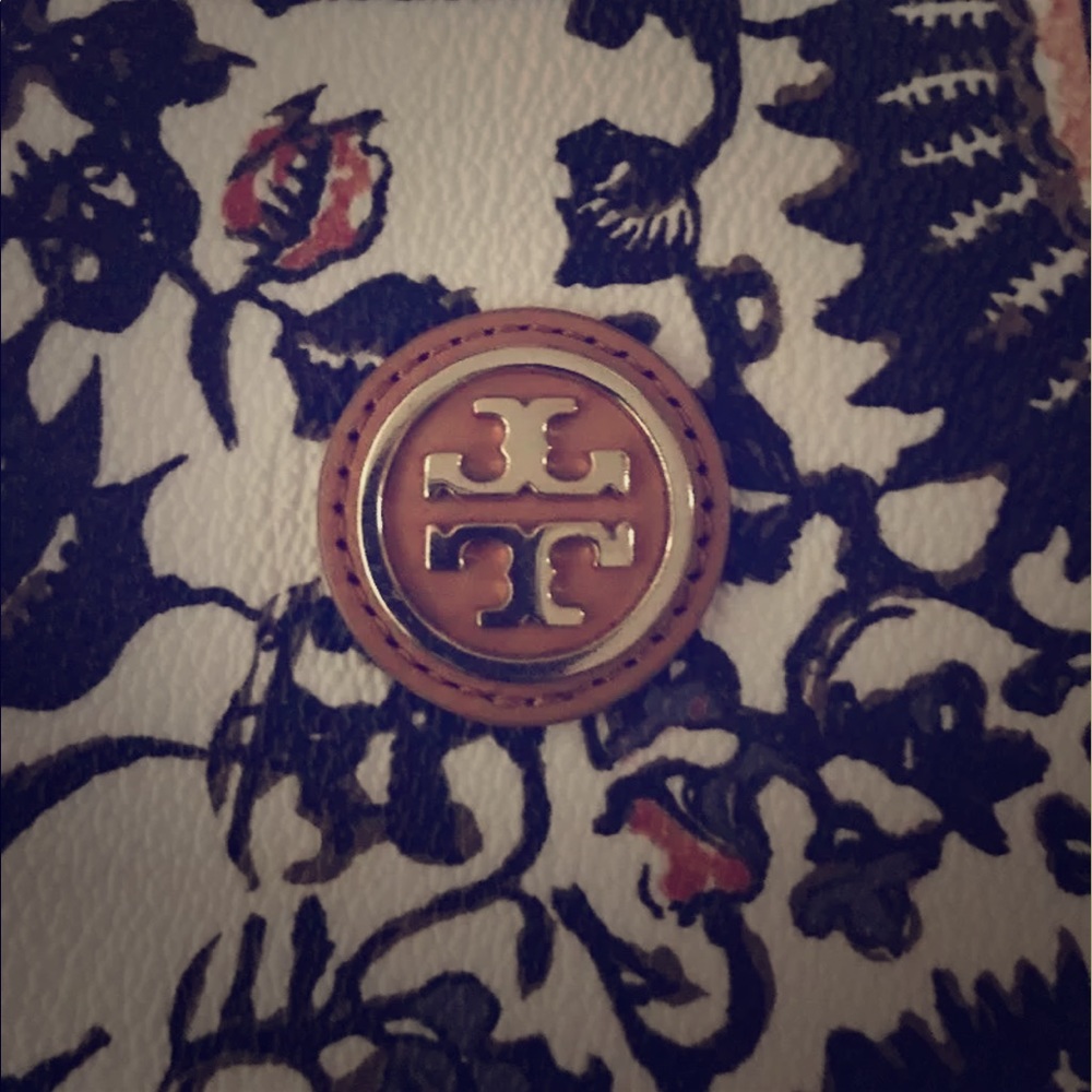 Tory Burch  authentic tote bag!!
