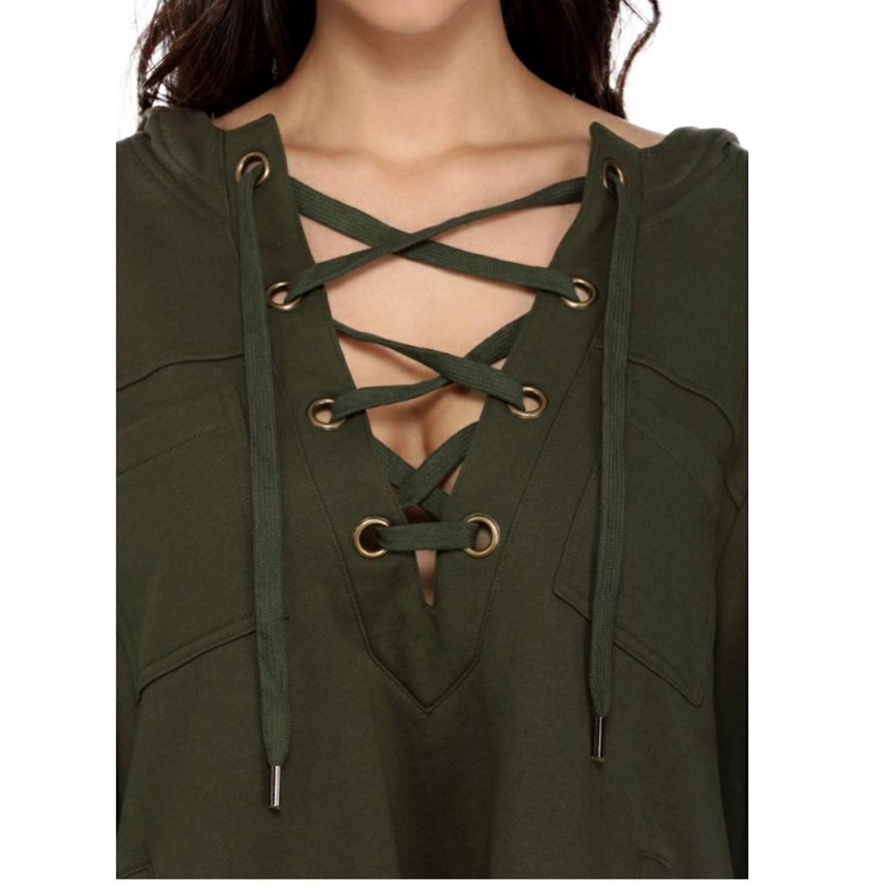 TRENDY MEDIUM  Olive lace up hoodie