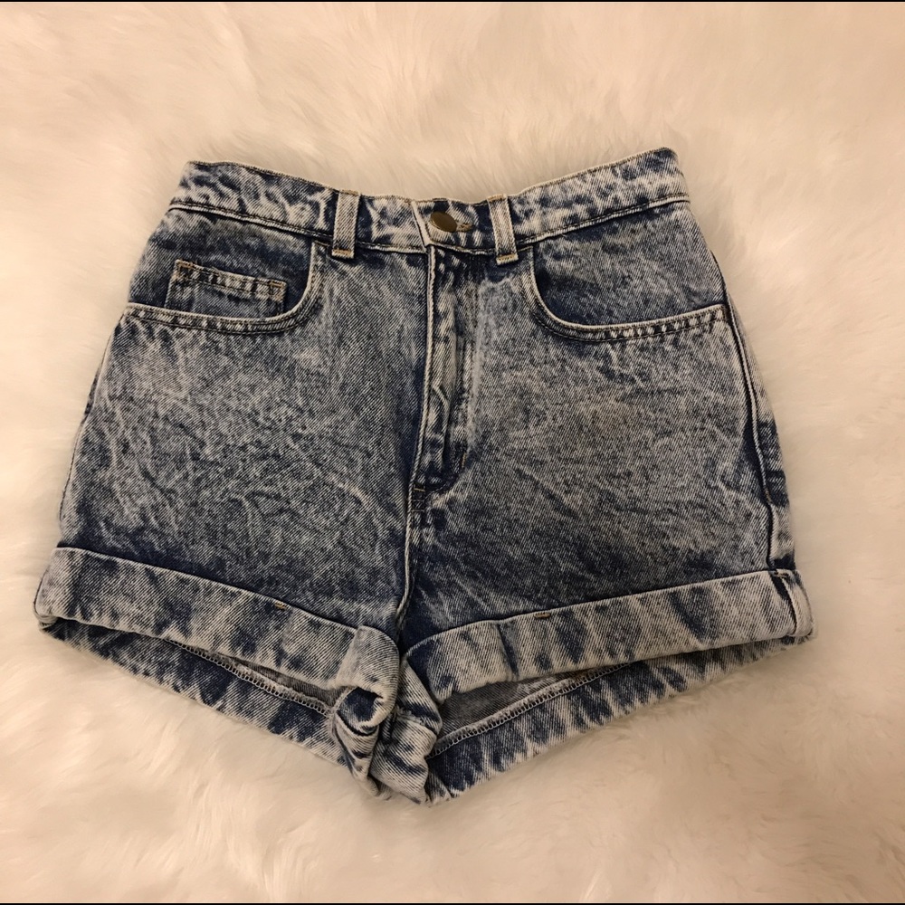 AA Highwaist Shorts