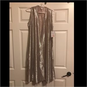 Lularoe Elegant Silver Joy size Small