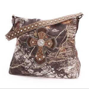 Mossy Oak Camo Cross Purse