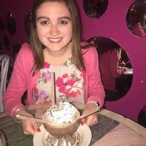 Meet your Posher, Sophia