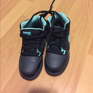 Selling this Tiffany color Nike kids size 12c
