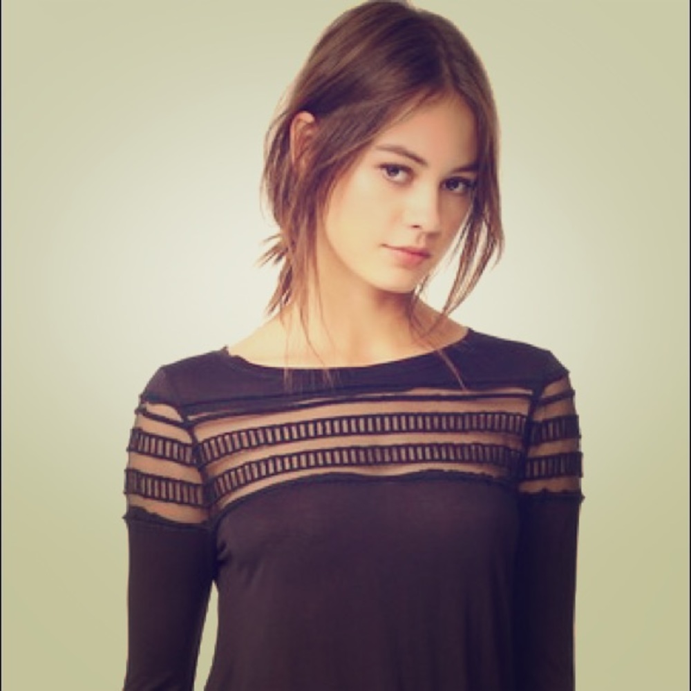 NWT free people Roxie tee size small ❤️