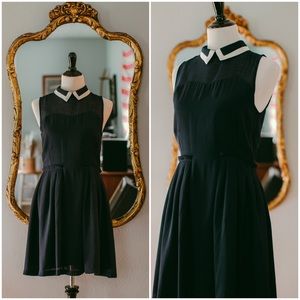 Dear Creature Abigail Mod 60s Navy Collared Dress