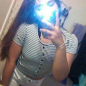 Meet your Posher, Lyra