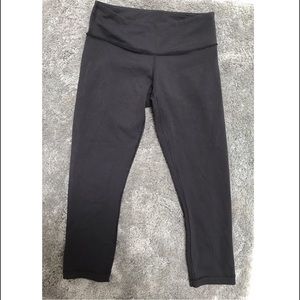 lululemon athletica cropped black leggings