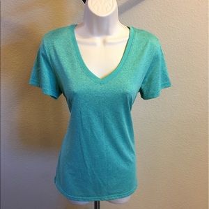 Reebok Women's Heather Performance V-Neck T-Shirt