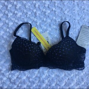 Catherine malandrino Lace scalloped Bra