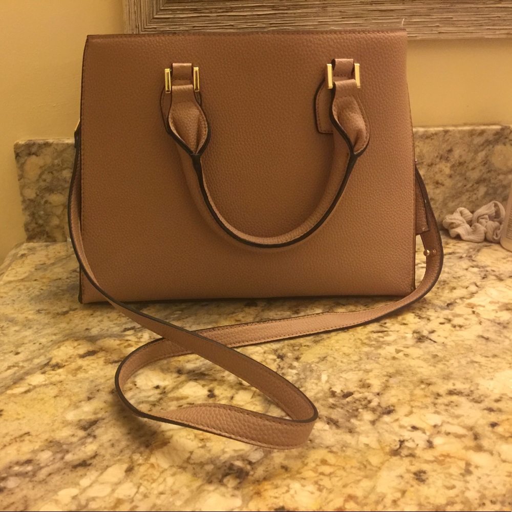 WEEKEND SALE !!!🔥🔥🔥💥💥H&M dusty pink bag 👜