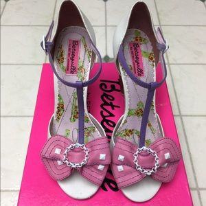 Betsey Johnson Bow Heels