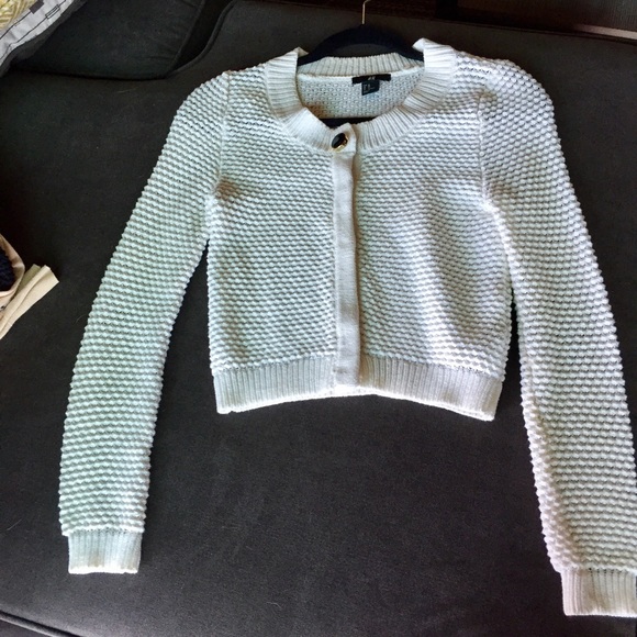 SOLD!! H&M white cardigan sweater - Picture 1 of 3