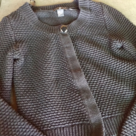 SOLD!! H&M black cardigan sweater - Picture 2 of 3