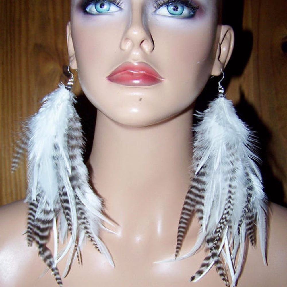 7" NEW White & Grizzly Stripe Feather Earring