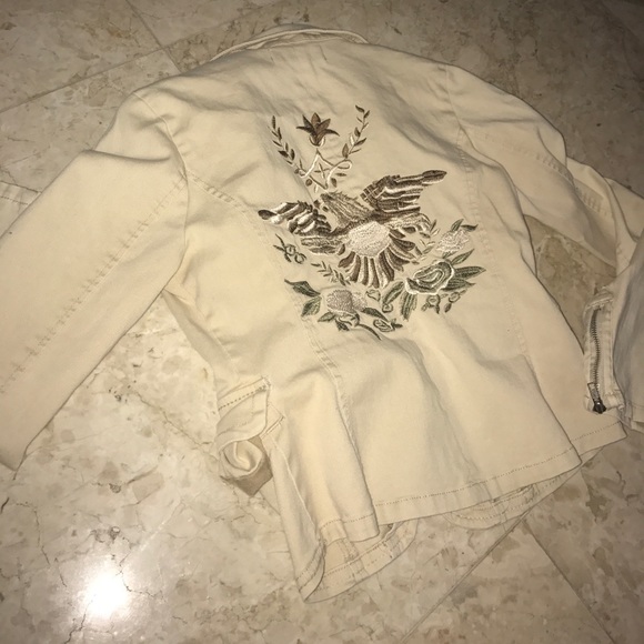 Tan detailed denim jacket - Picture 3 of 4