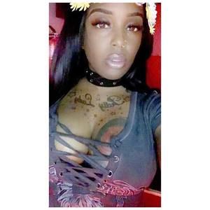 Meet your Posher, Tyesha