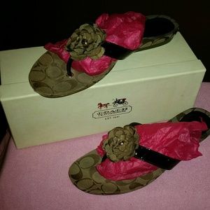 AUTHENTIC COACH Thong Sandals