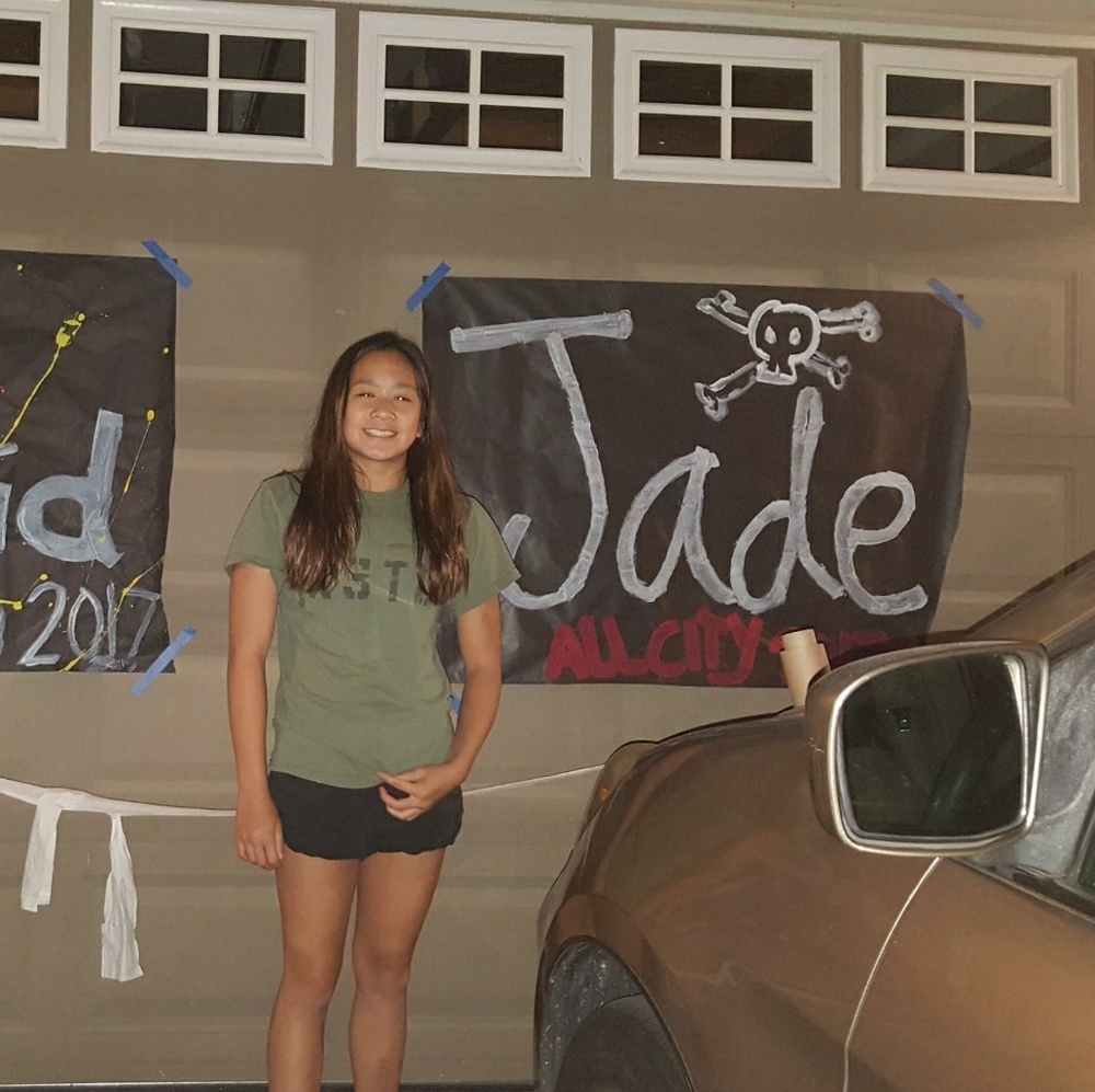 Meet your Posher, Jade