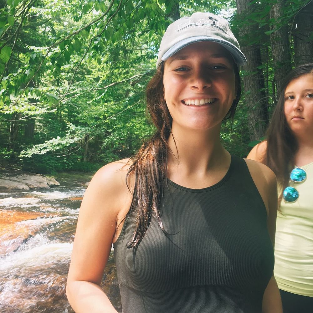 Meet your Posher, Melanie