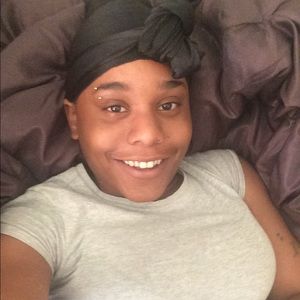 Meet your Posher, Ebony