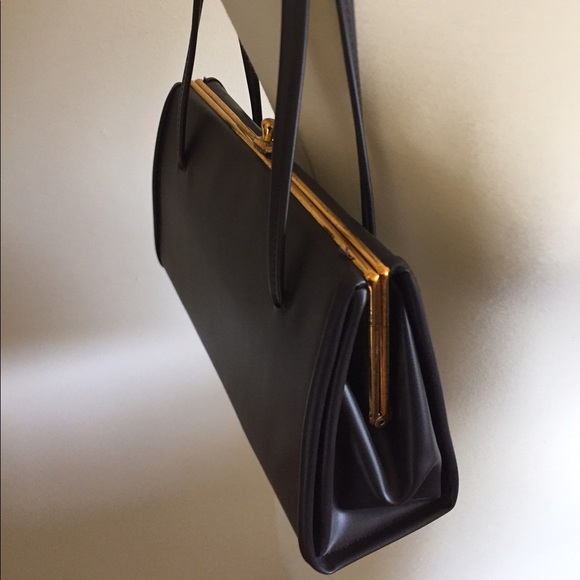 EUC Vintage Classic Kelly Leather Handbag - Picture 2 of 3