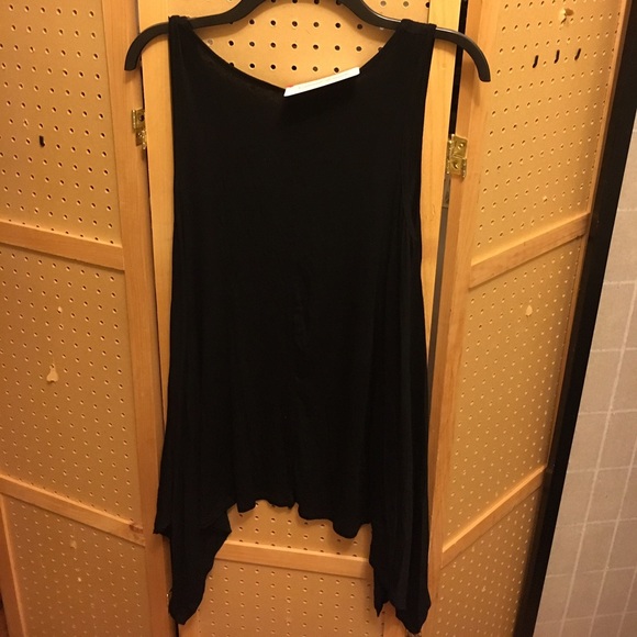 Black Shark Bite Tunic Tank Top - Picture 3 of 3