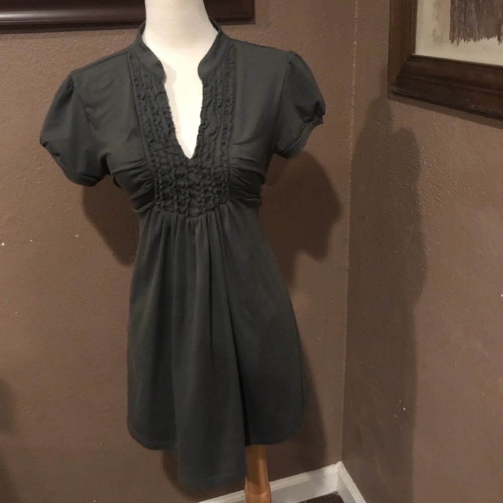 Gray maternity tunic