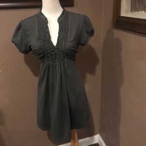 Gray maternity tunic