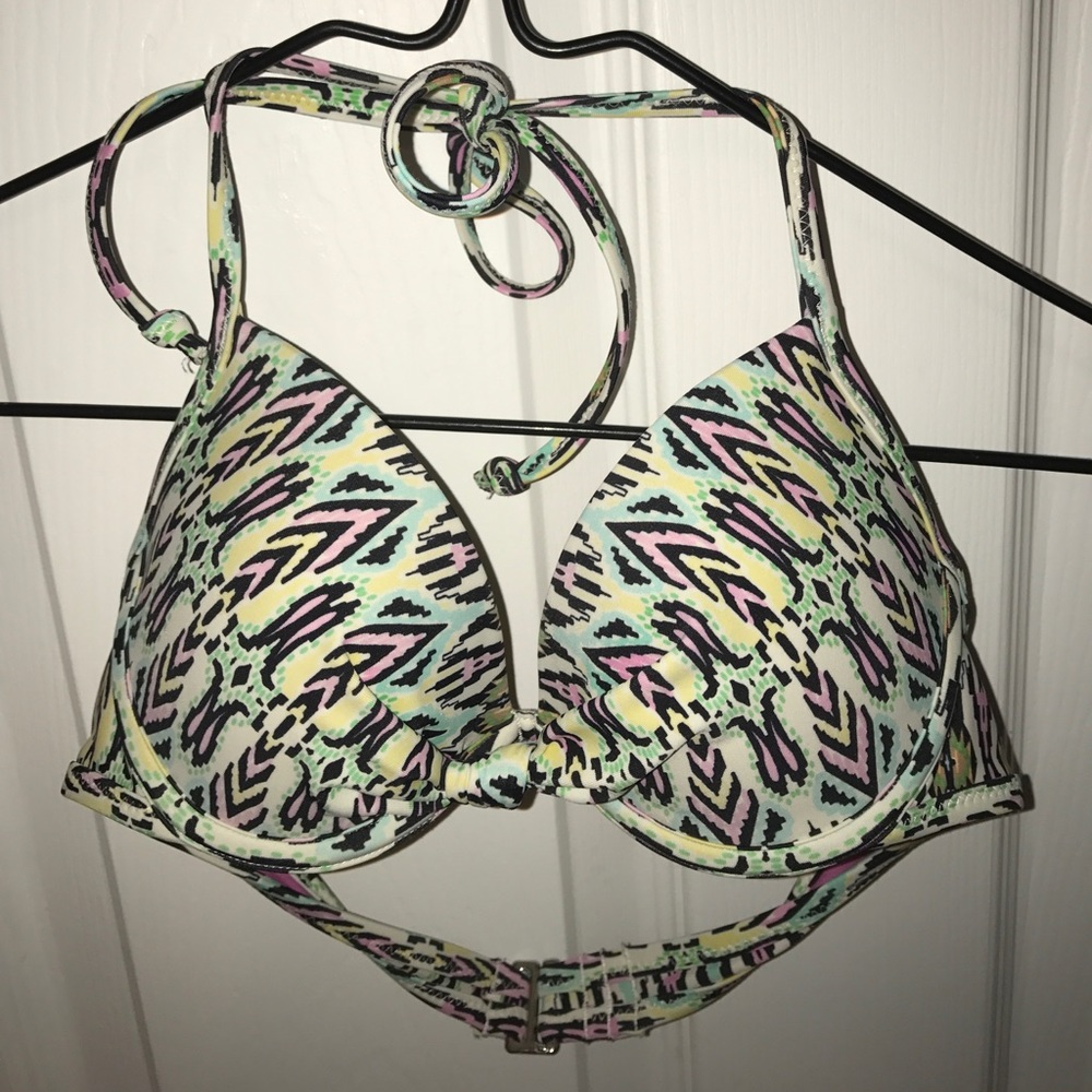 Bikini top