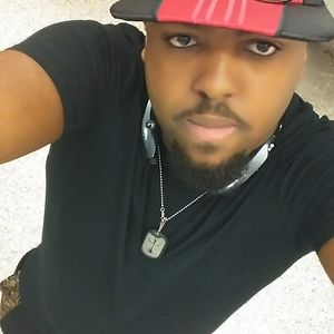 Meet your Posher, Corey