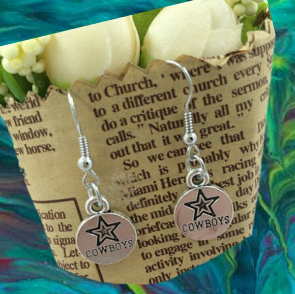 Go Cowboys Earrings.Go Cowboys Earrings - Picture 2 of 5