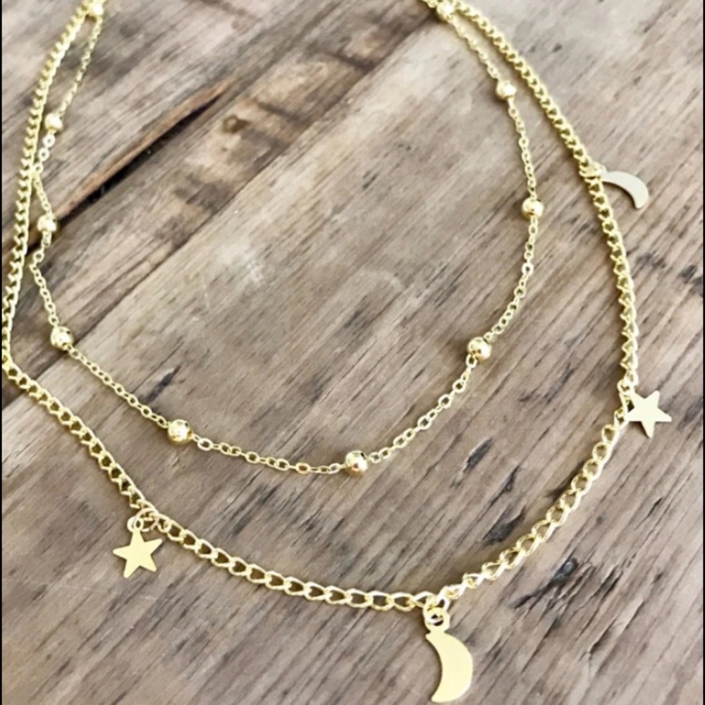 dainty moon star layered necklace - Picture 4 of 4