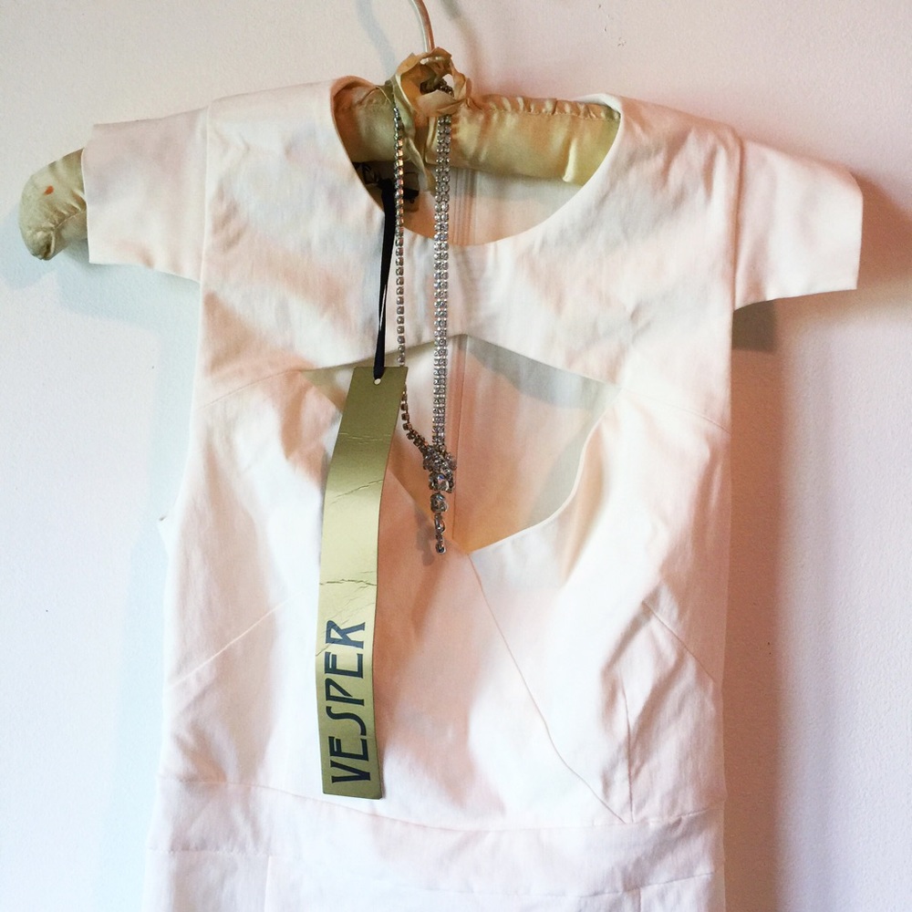 . {VESPRA from ASOS} white bodycon cutout dress 6 - Picture 2 of 8