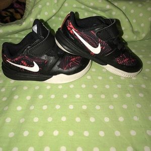 Baby boy/ toddler Nike sneakers