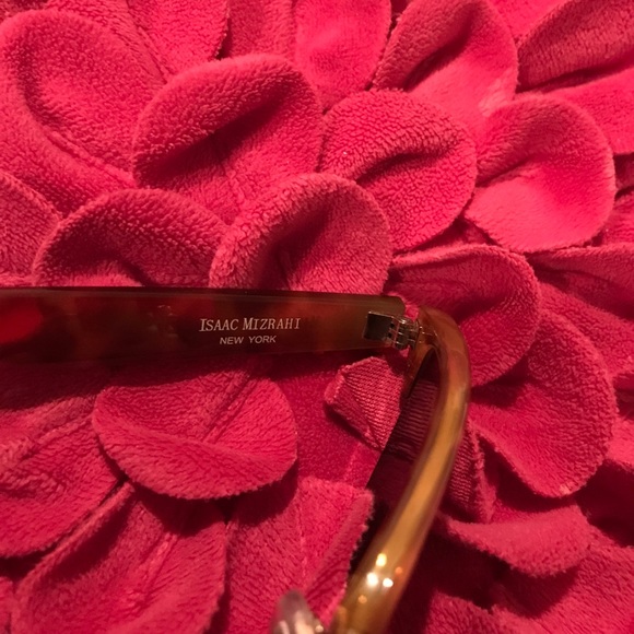 Isaac Mizrahi NY Sunnies. Exellent used condition - Picture 6 of 6