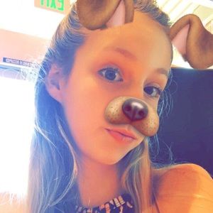 Meet your Posher, Cassie