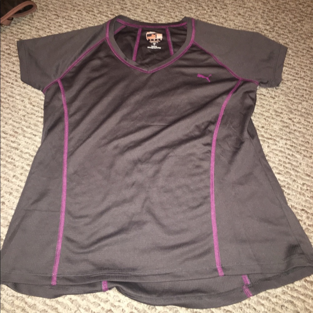 Grey dri fit shirt