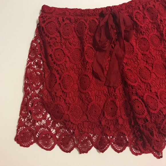 CAVALINI Red Crochet Lace Shorts w Ribbon Tie SO-7 - Picture 6 of 6