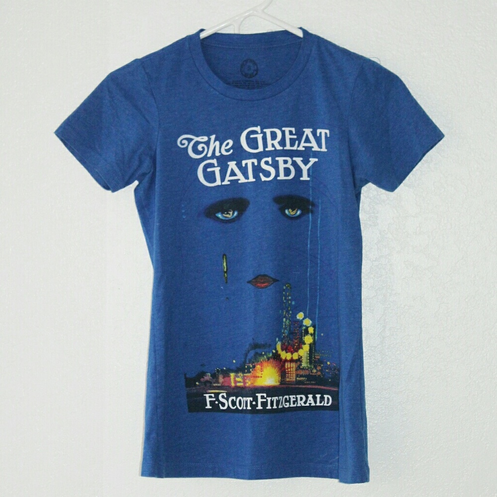 Size Small Great Gatsby Tee