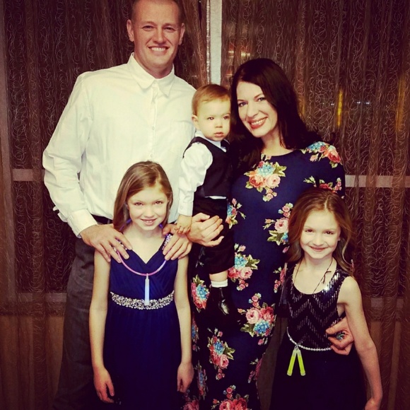 Meet your Posher, Ashley - Picture 10 of 16