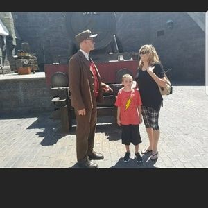 Meet your Posher, Lisa