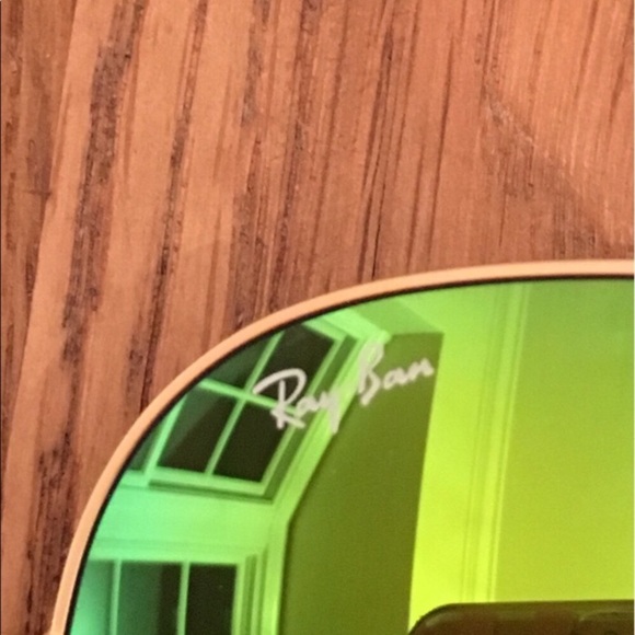 Brand new green mirrored Ray-Ban aviators