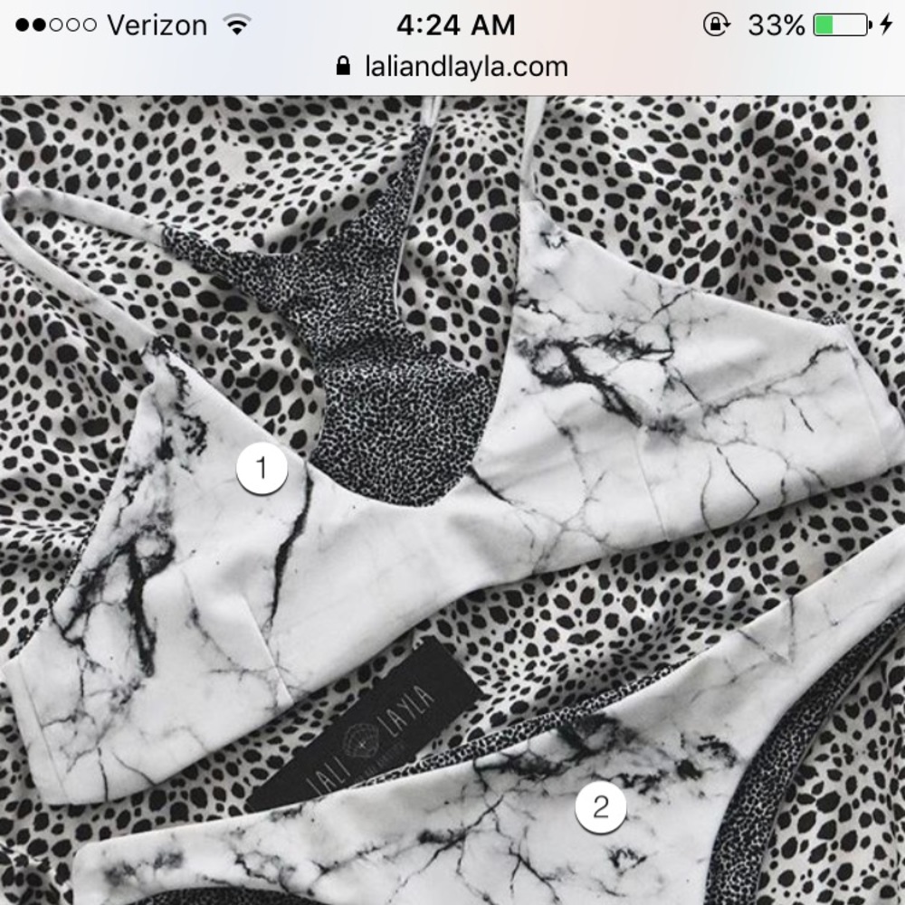 Marble bikini top, size medium, tags on