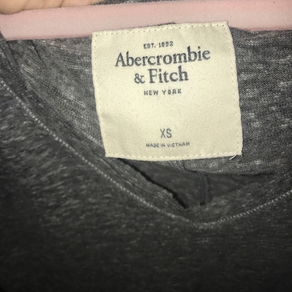 Heather gray abercrombie & fitch v-neck - Picture 3 of 3
